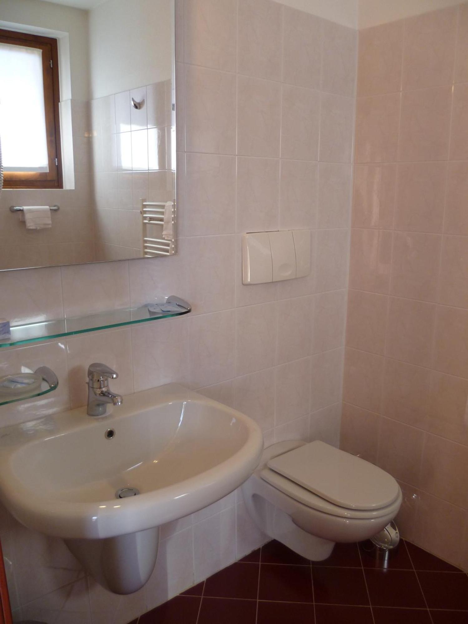Hotel Derby Априка Екстериор снимка